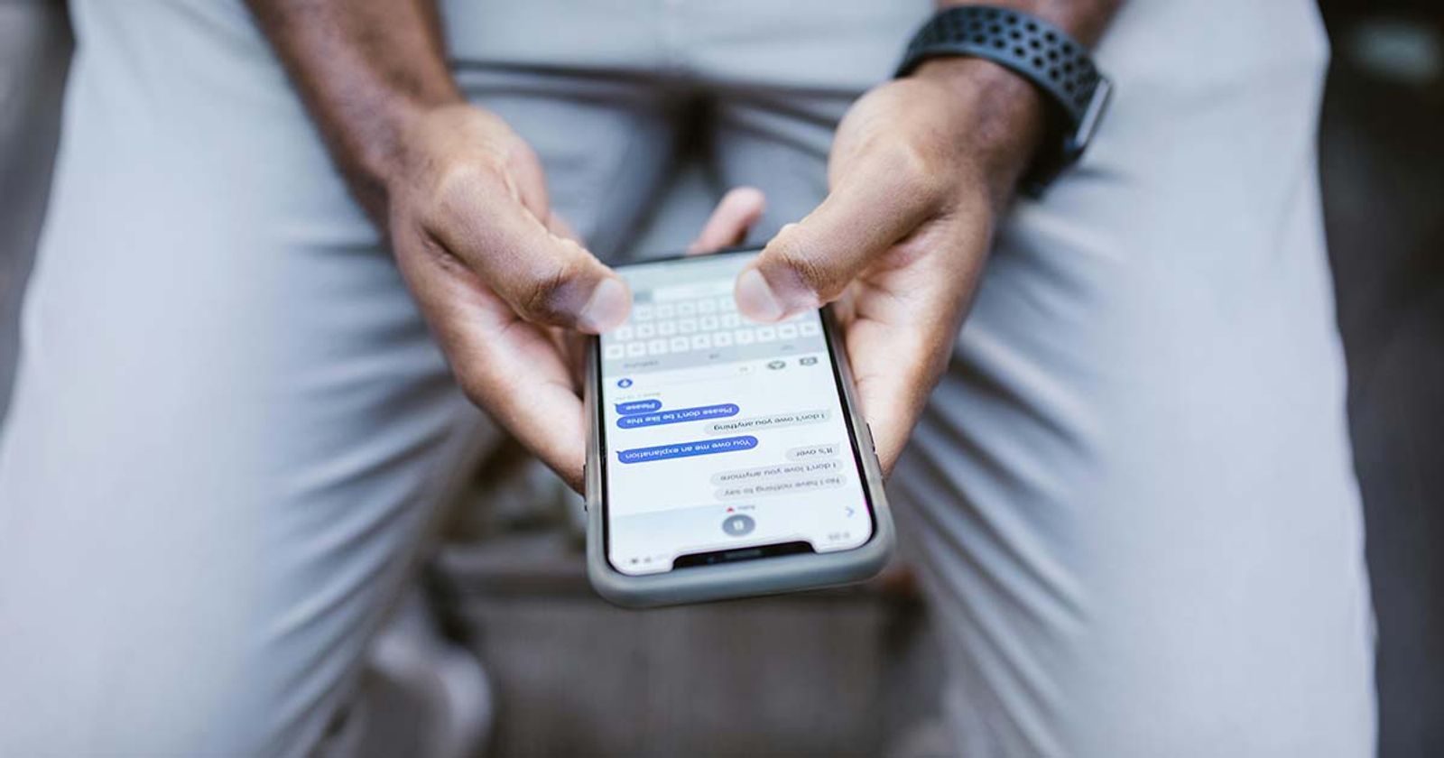 typing on phone for sms list