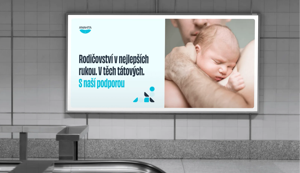 billboard s fotkou miminka