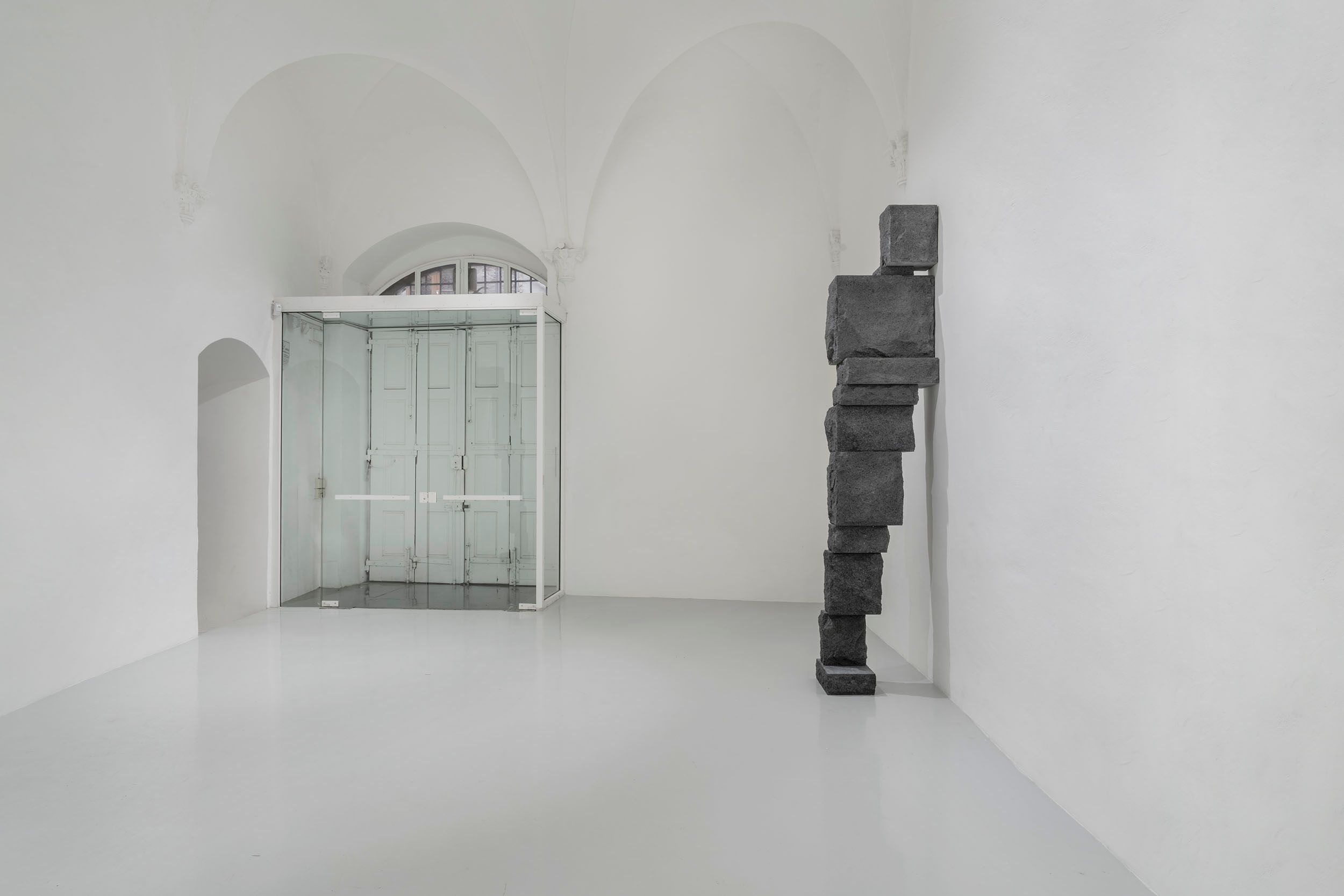 What Holds Us – Exhibitions – Antony Gormley