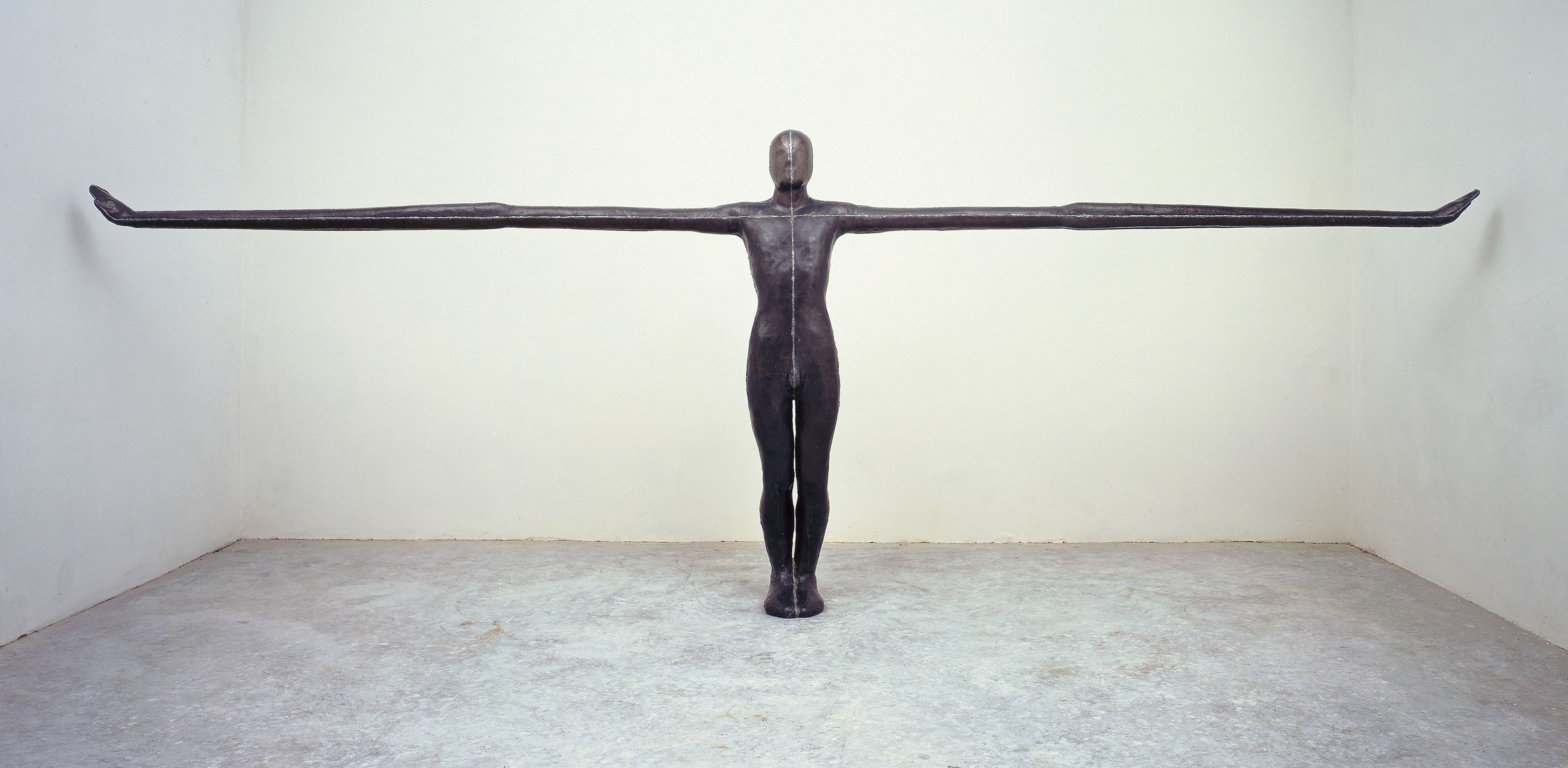 Extended Works – Sculpture Series – Antony Gormley