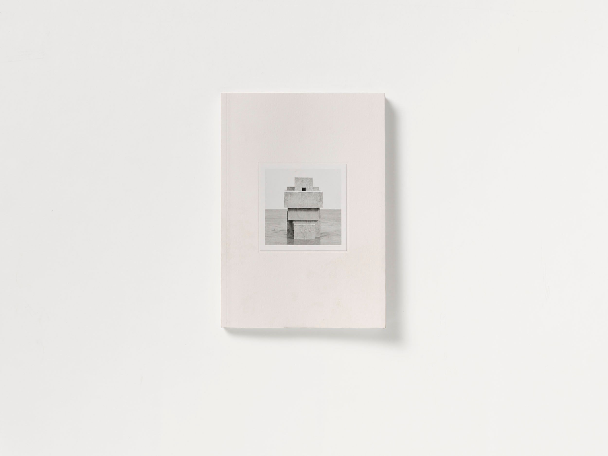 額装品/More Beginnings/トム ゴームリー/Tom Gormley Publications – Antony Gormley