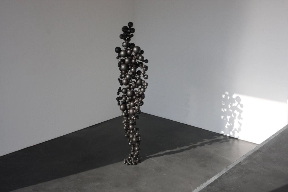 Another Singularity – Exhibitions – Antony Gormley