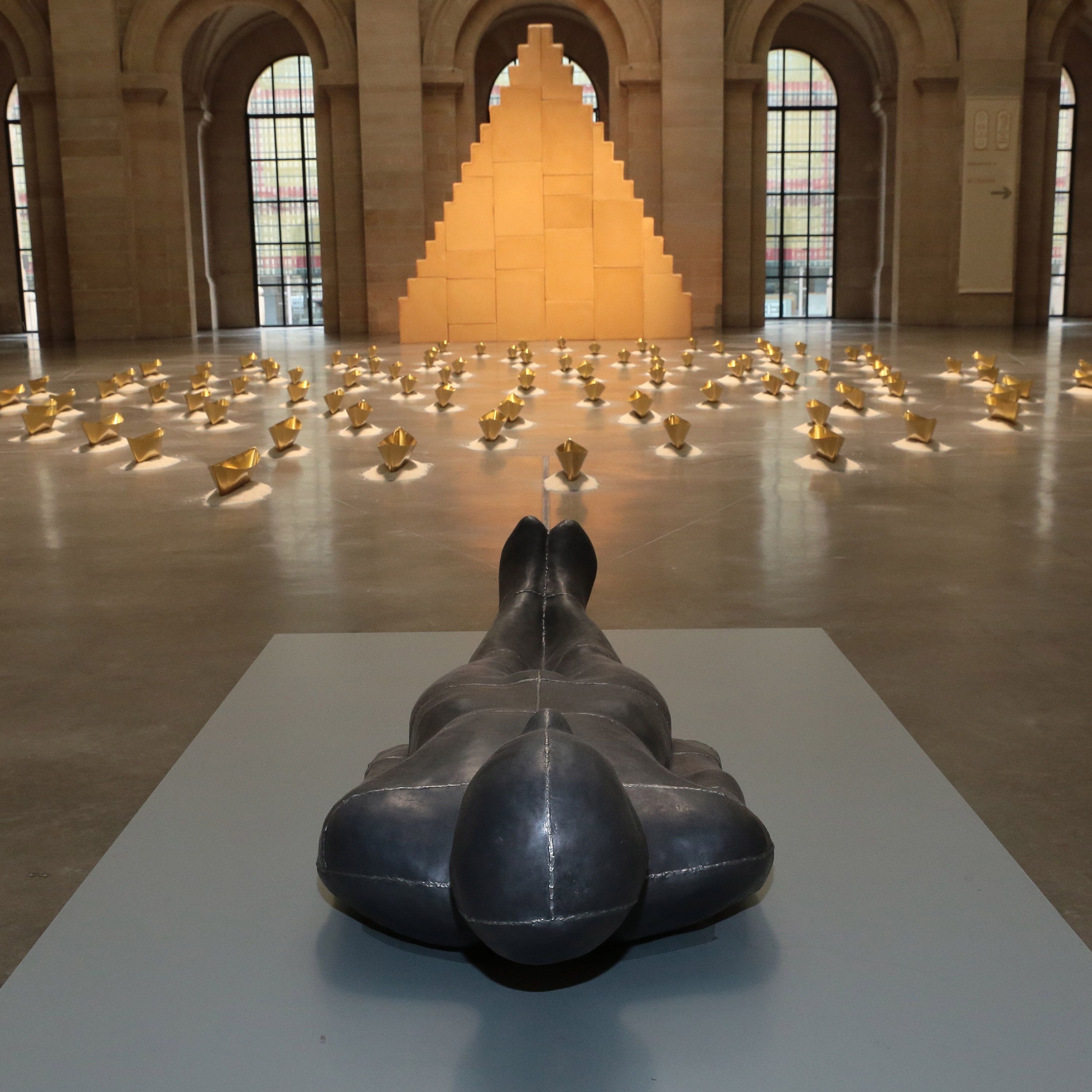 Extended Works – Sculpture Series – Antony Gormley