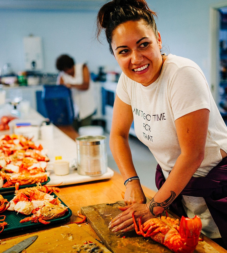 Ira-Te-ohu-Kaimoana-Annual-report-image-of-chef-opening-crayfish