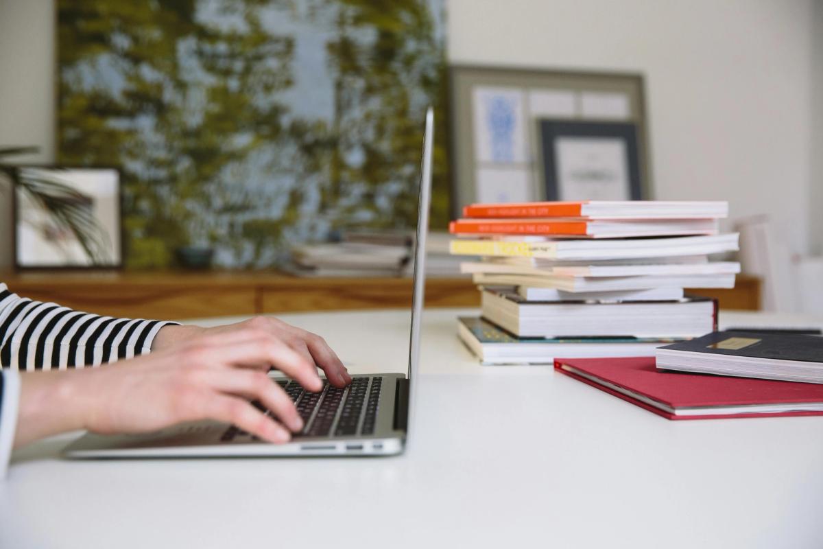 Acadoo: Ihr verlässlicher Partner für akademisches Ghostwriting