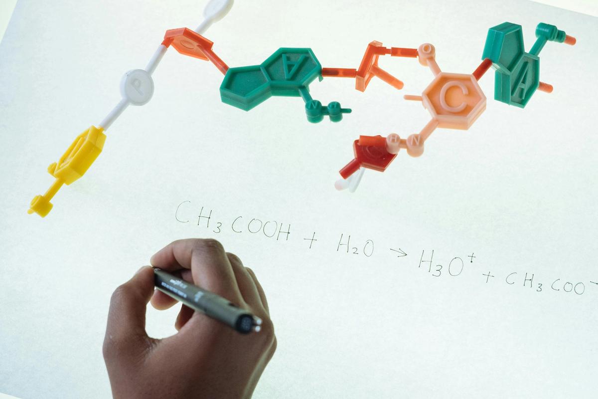 Ghostwriter für Masterarbeit in Chemie