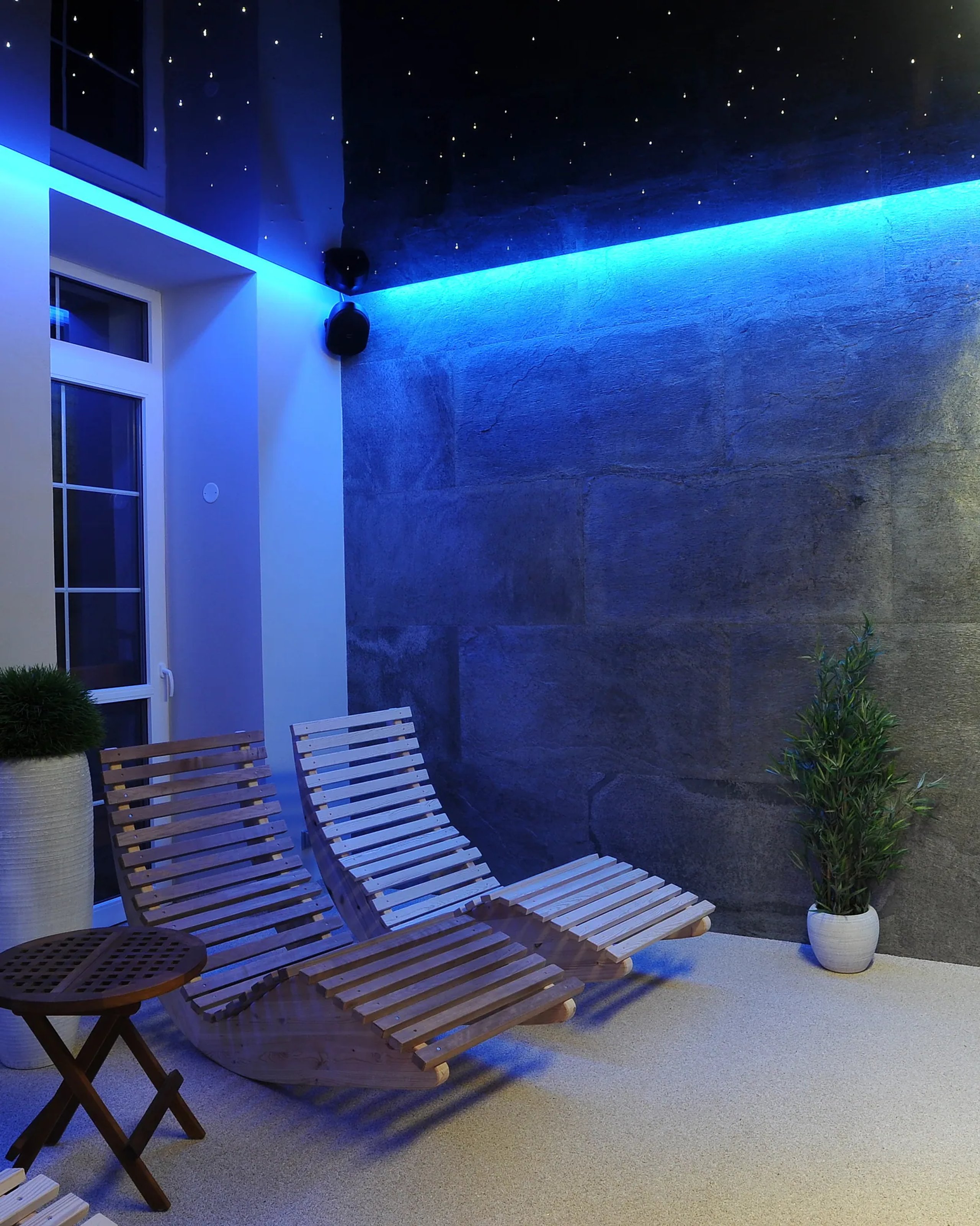 Relaxation area with loungers in the Jarmilka wellness