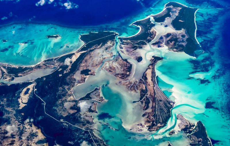 Flying over the Bahamas, Acklins