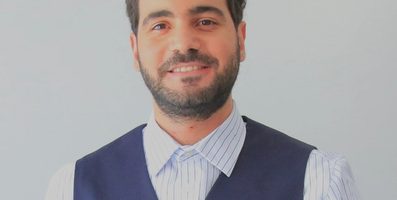 Dr. Sari Taha