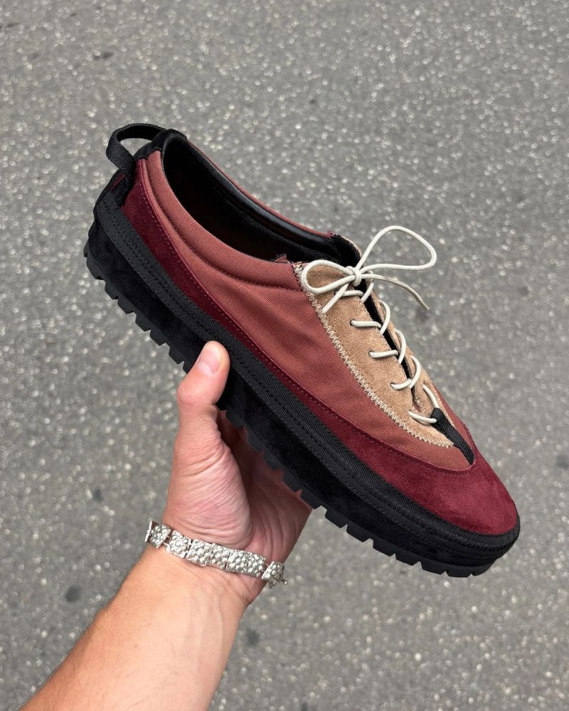 FOOTWEAR
