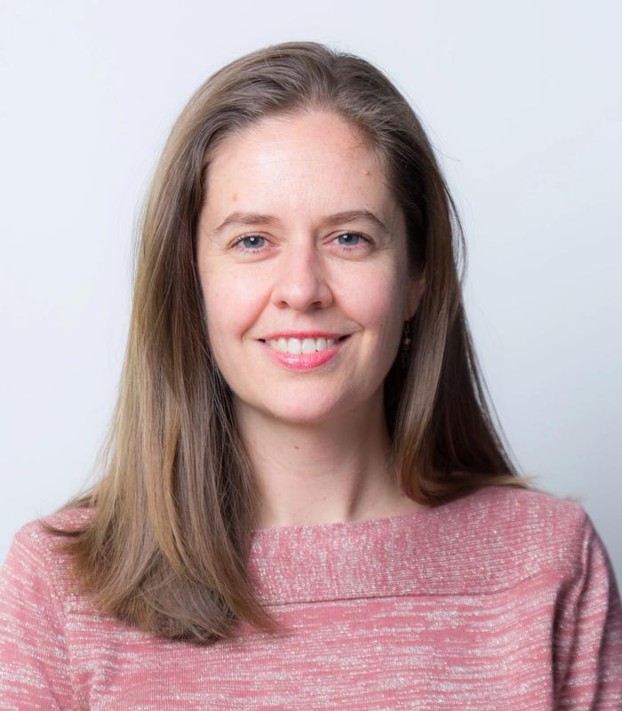 Dr Sharon Savage
