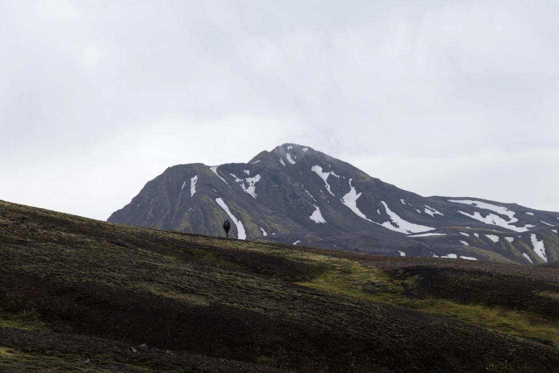 The characteristic mount Strútur that gives Strútstigur its name.