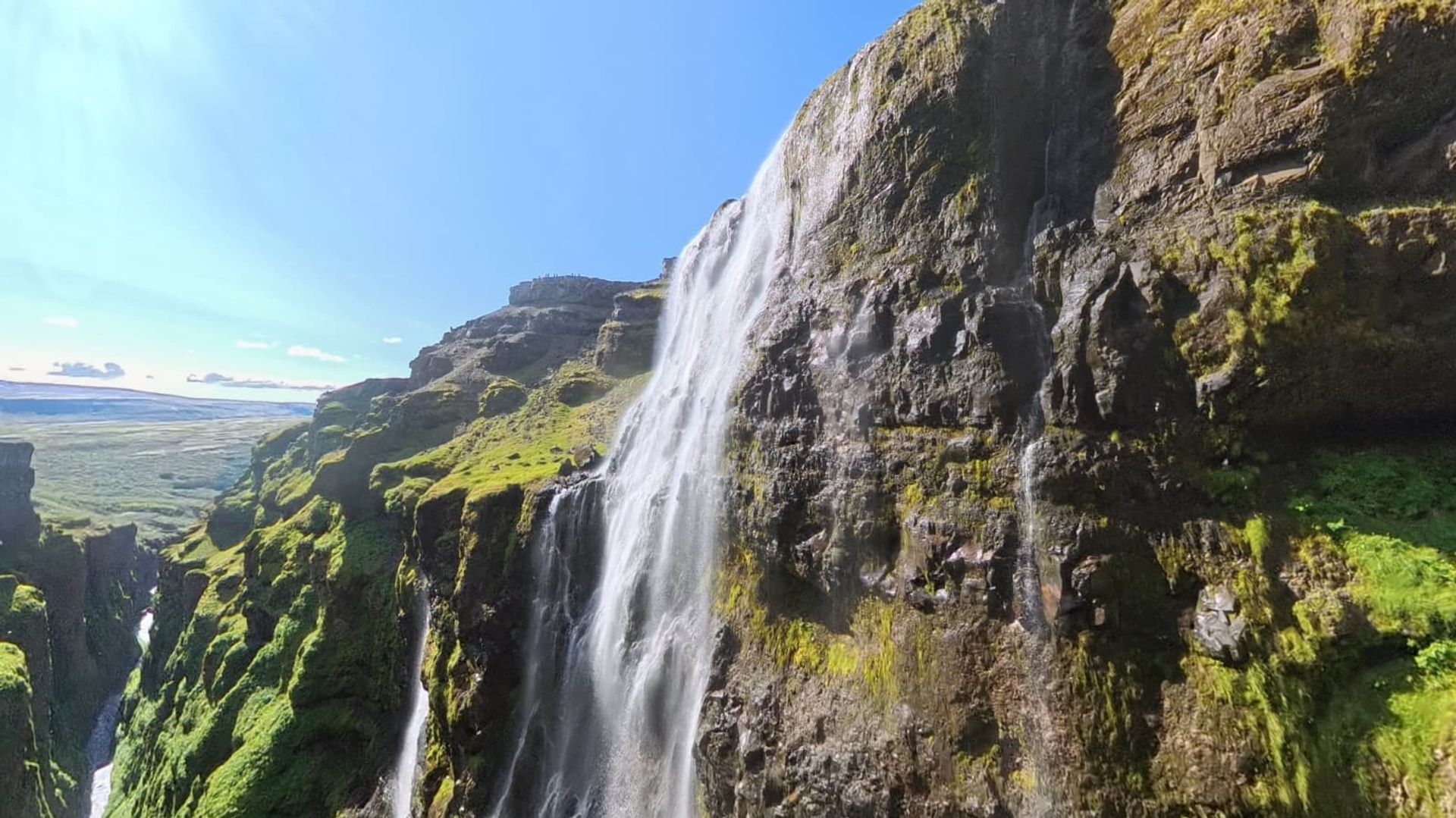 Single day hikes Iceland