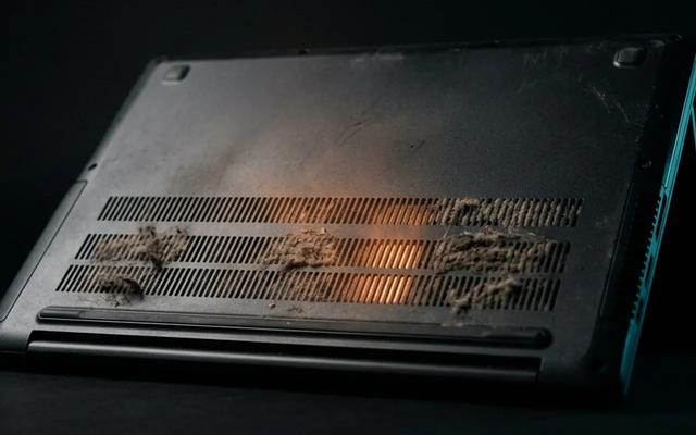 Tu laptop se calienta mucho: causas y soluciones