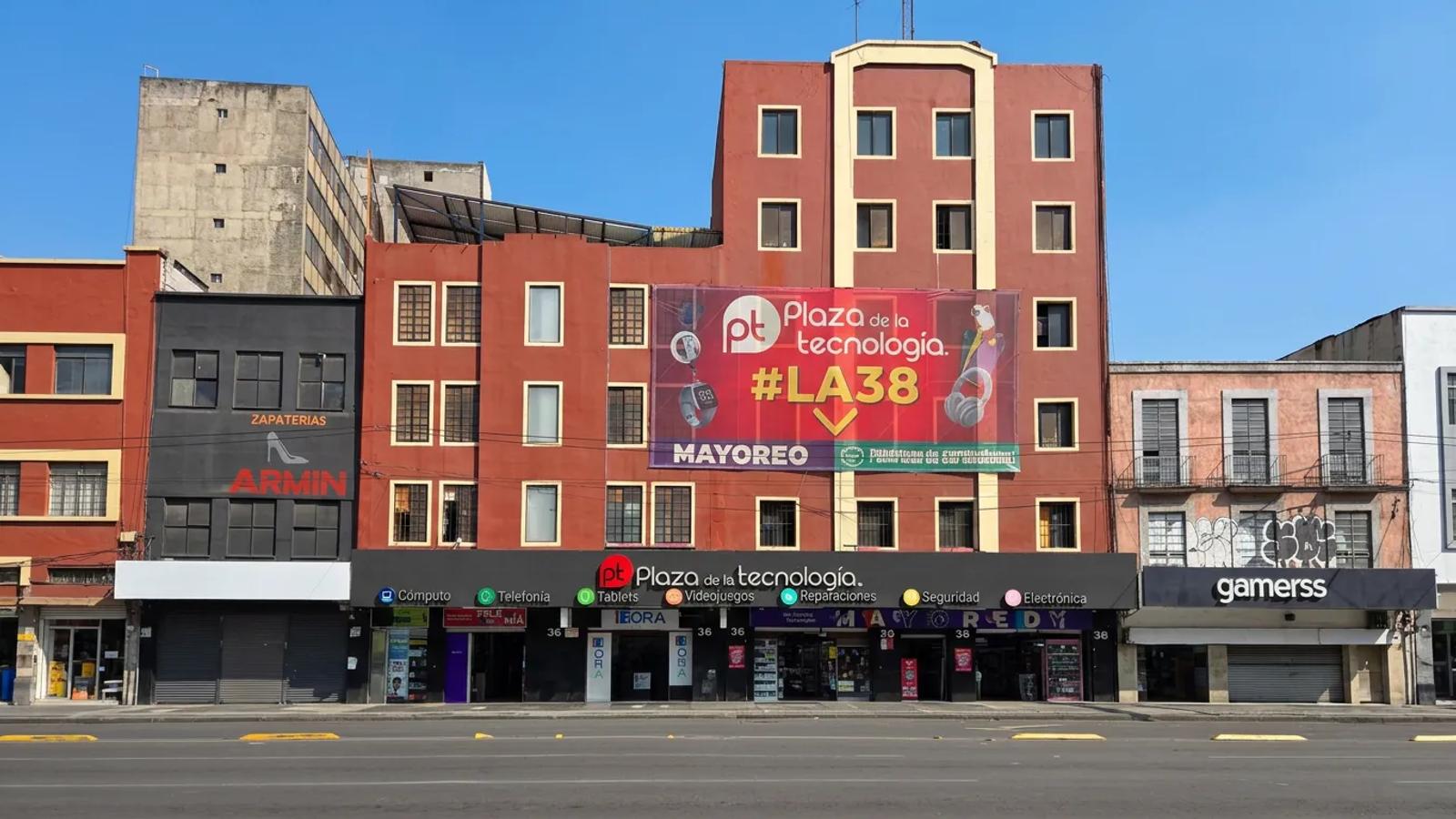 Fachada de Lázaro Cárdenas 38