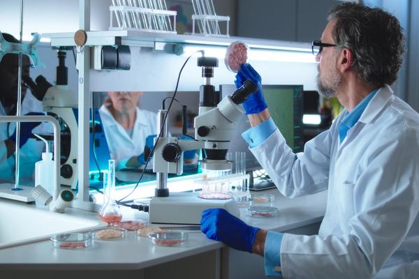 Linical uses Qualio to streamline CRO efforts and help biotech and pharma companies secure regulatory approval