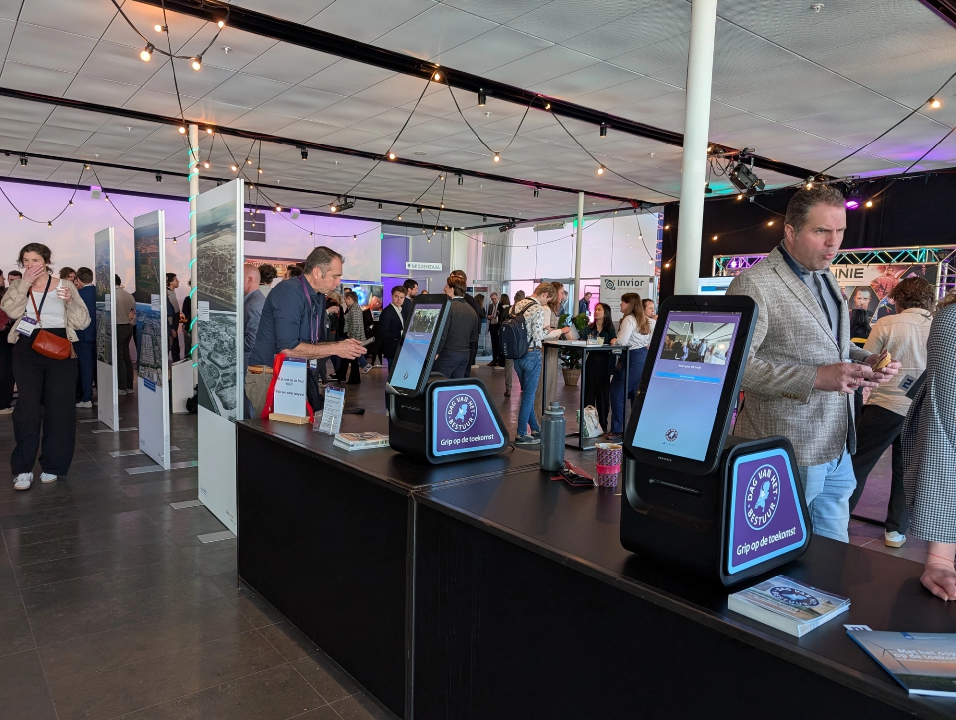 Name Tag Printer - Azavista