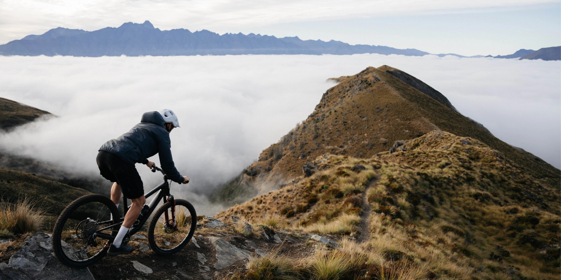Ben Hildred wearing a white Cularis helmet