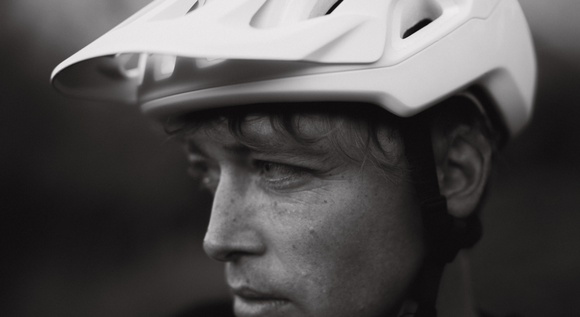 Cularis MTB Helmet in Hydrogen White Matt | POC (CA)