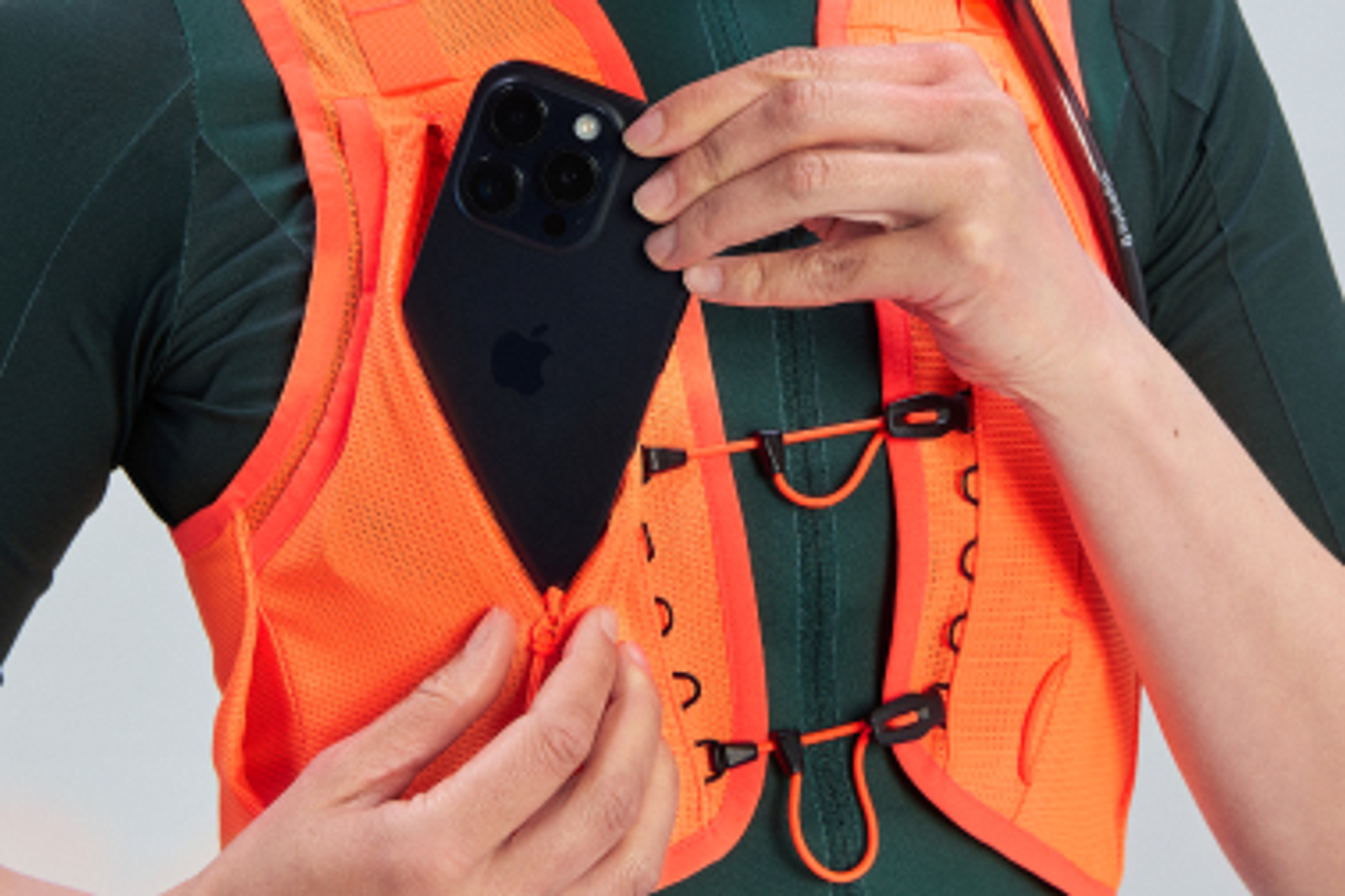 Image showing 4 front pockets on the Ultra Vest
