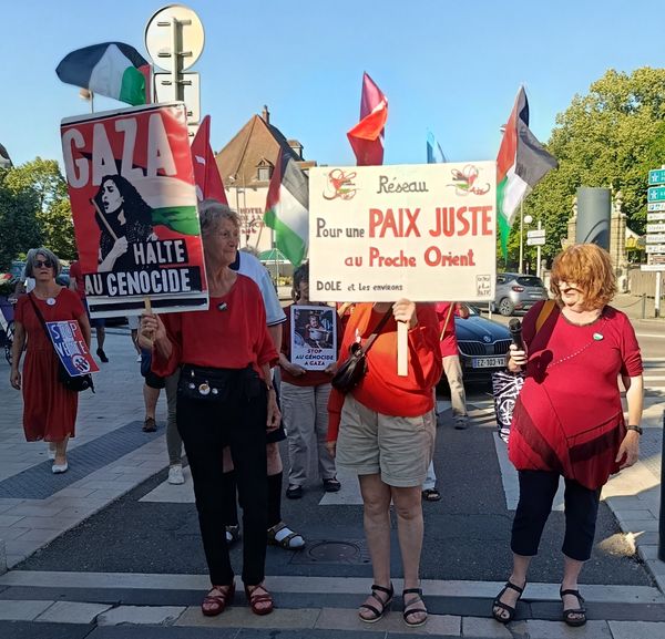 Départ du cortège Gaza Dole