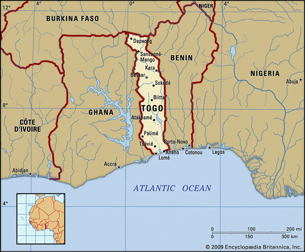 Un des plus petits états africains, le Togo s'étire en une bande étroite jusqu'à l'ocean atlantique.