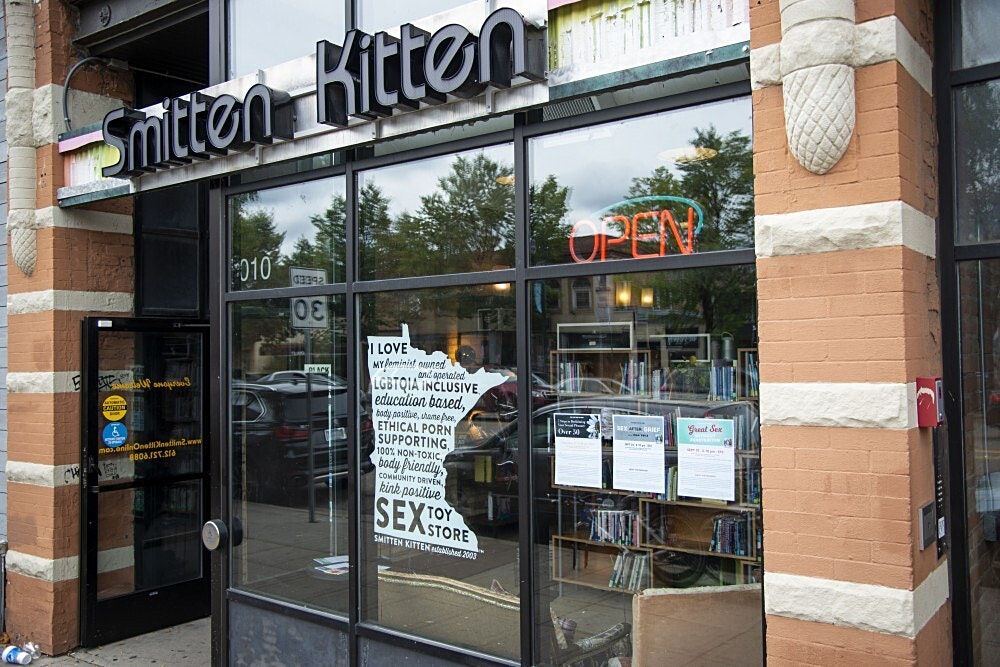 Smitten Kitten, Minneapolis on Trippin