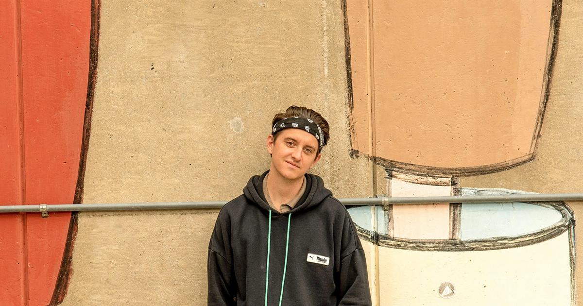 Artist Manager Sam Riddle for Trippin