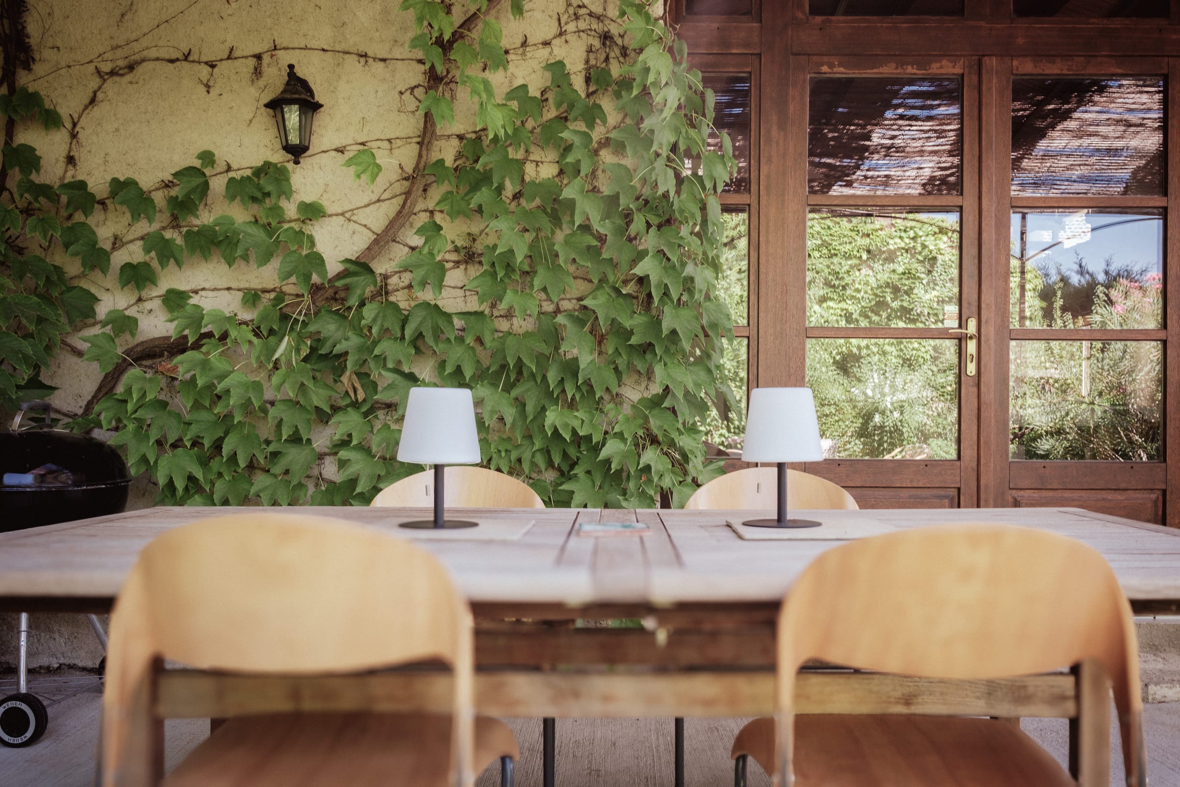 La table sous la treille