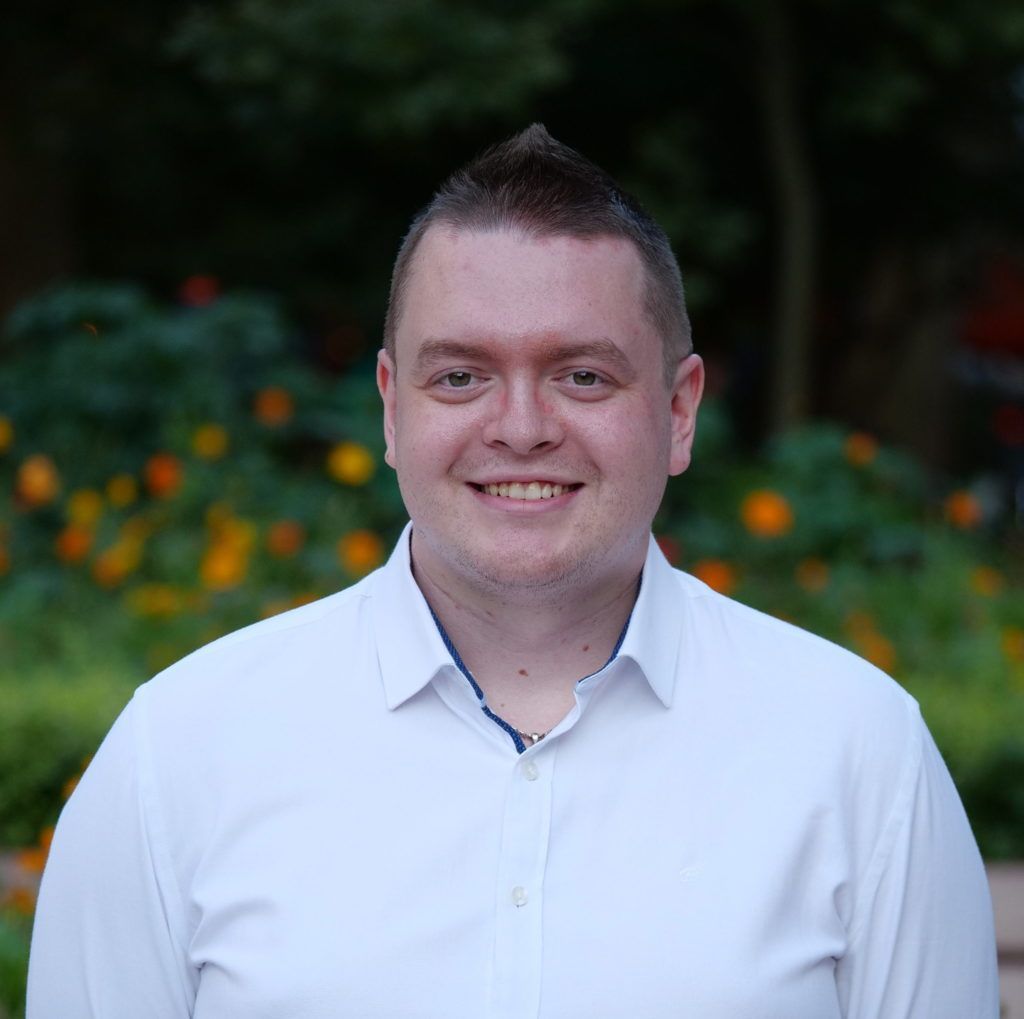 Ákos Csík