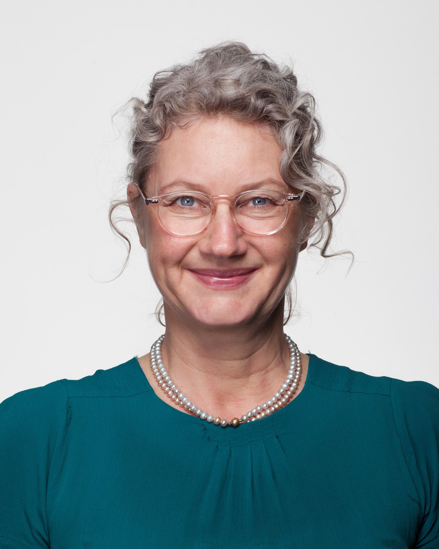 Helle Stensbak