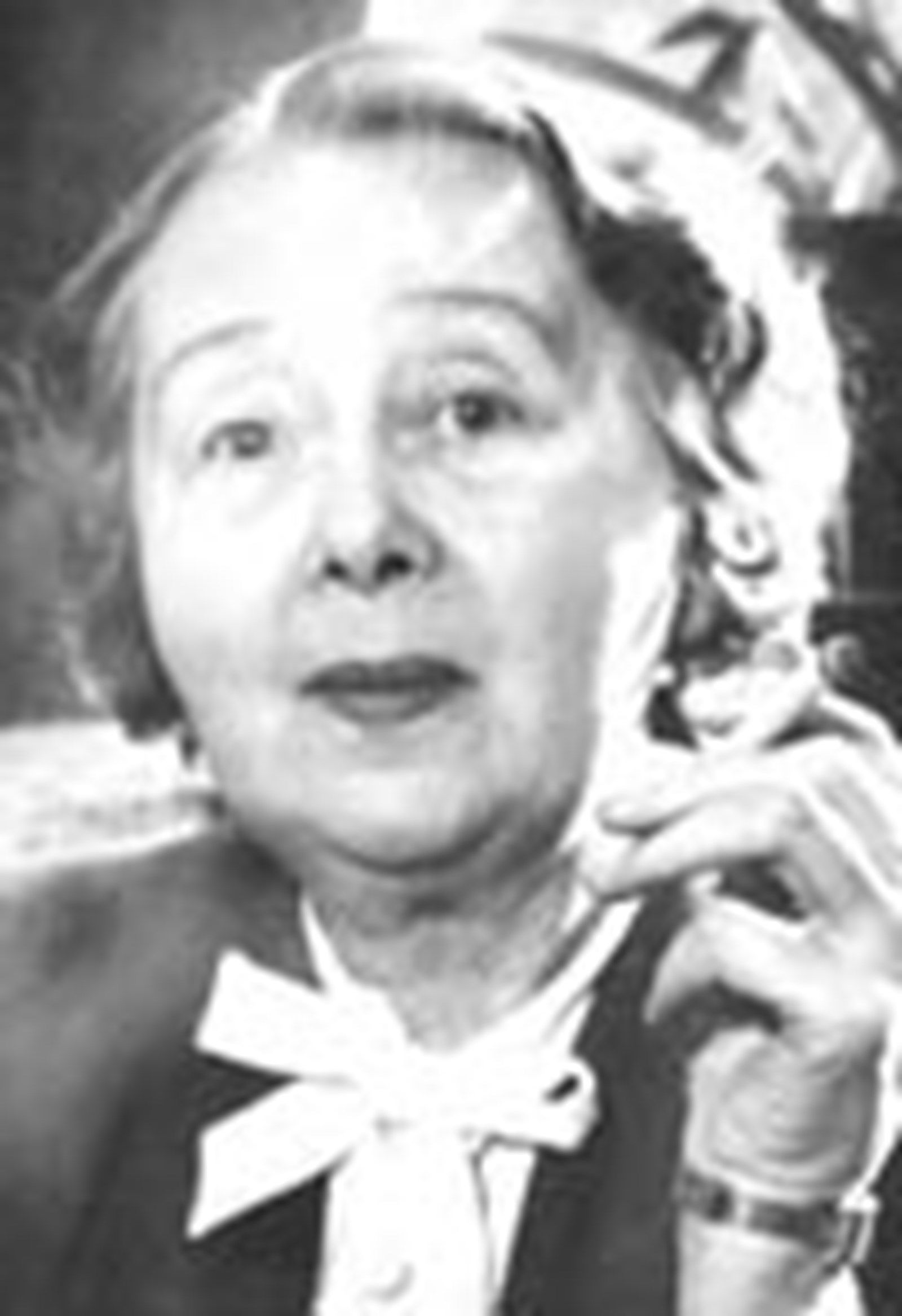 Cora Sandel