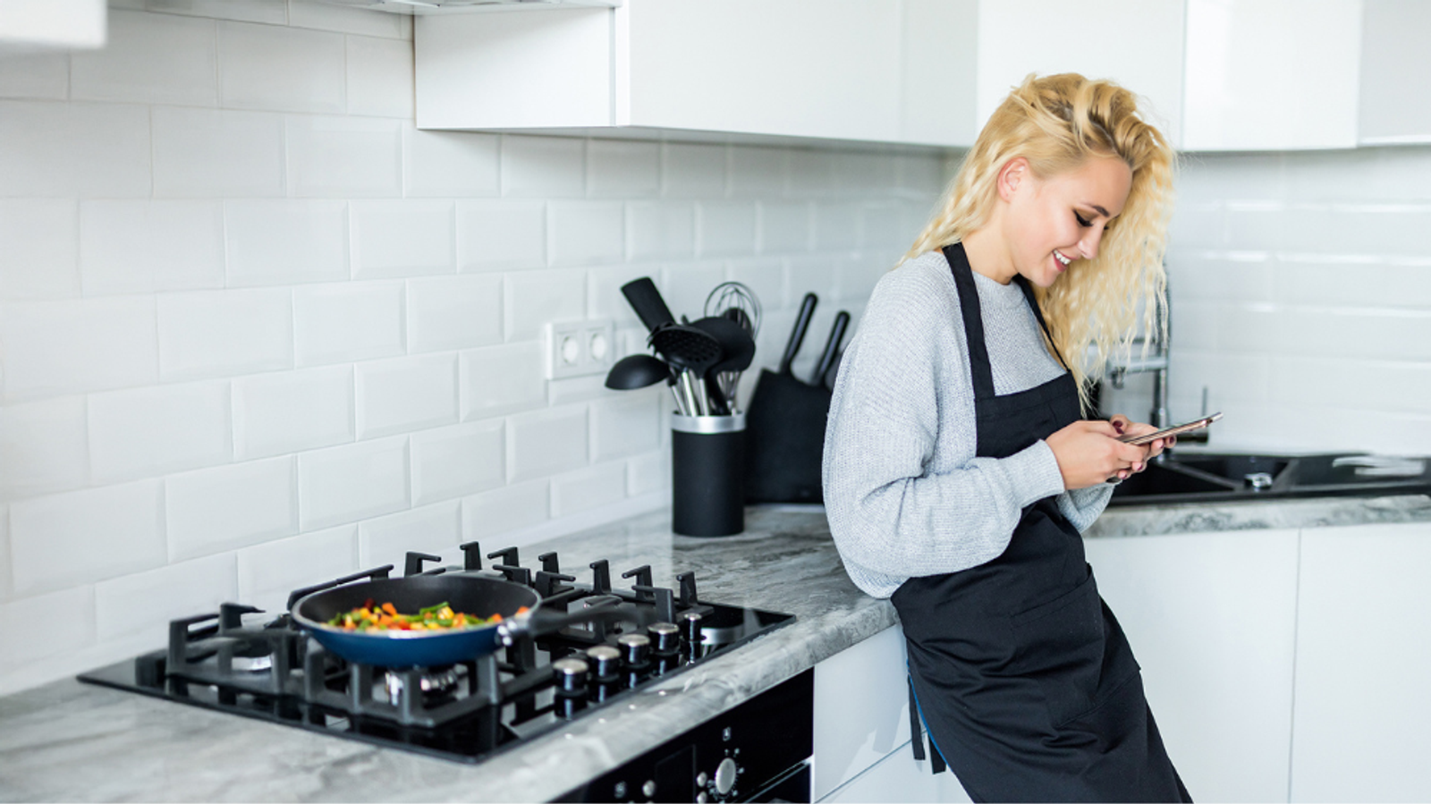 Mastering the Art of Eco-Conscious Cooking: Energy-Efficient Freestanding Ranges for Modern Kitchens
