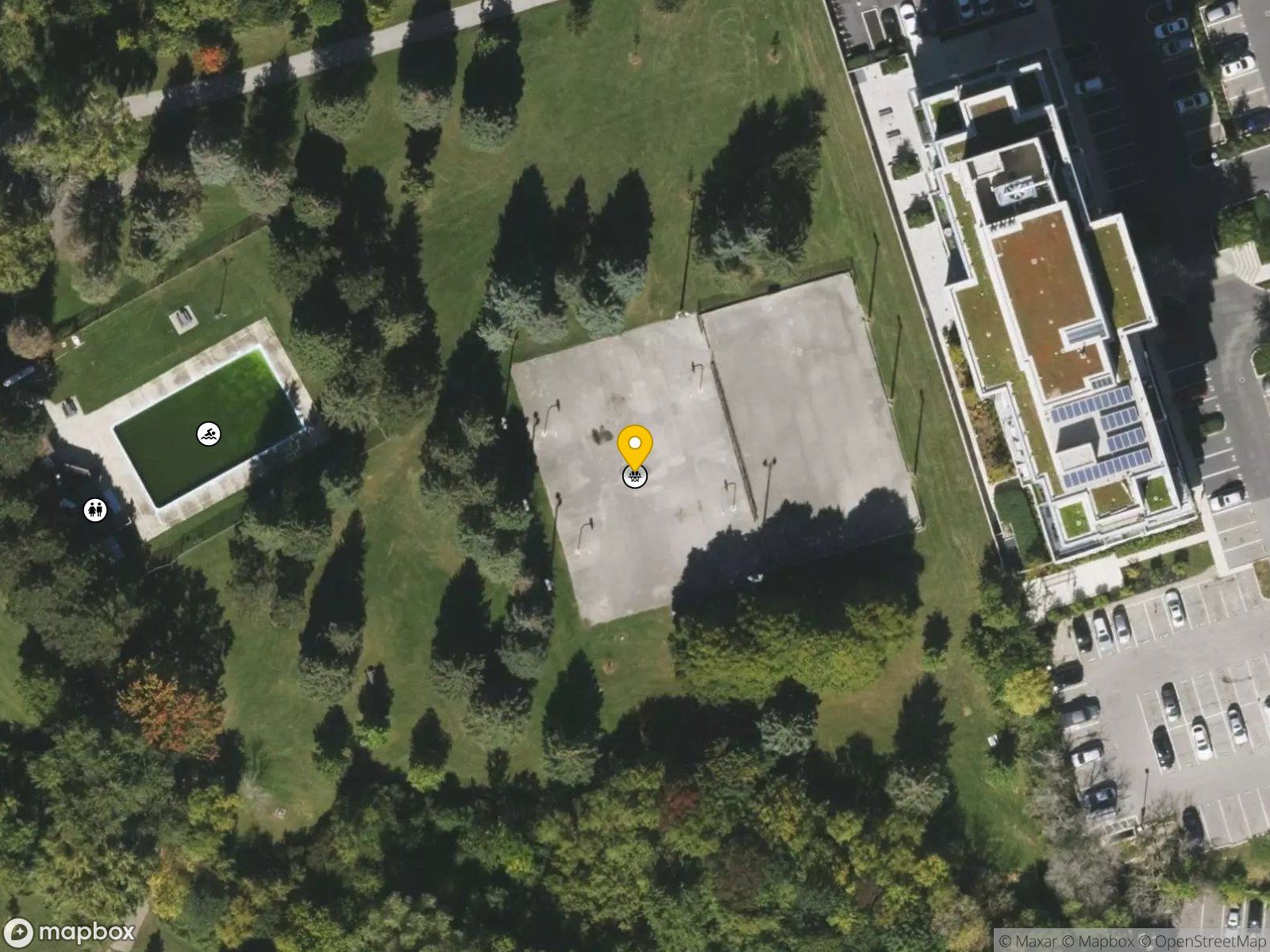 Knob Hill Park basketball court satellite view