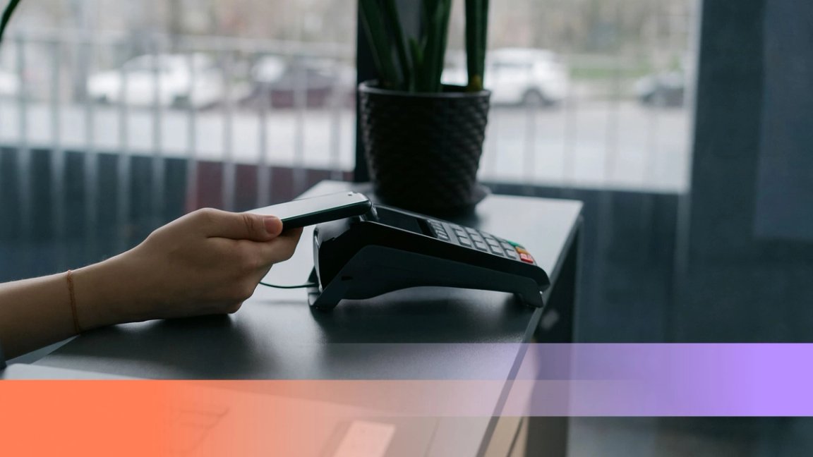 How blockchain technology helps prevent money counterfeiting