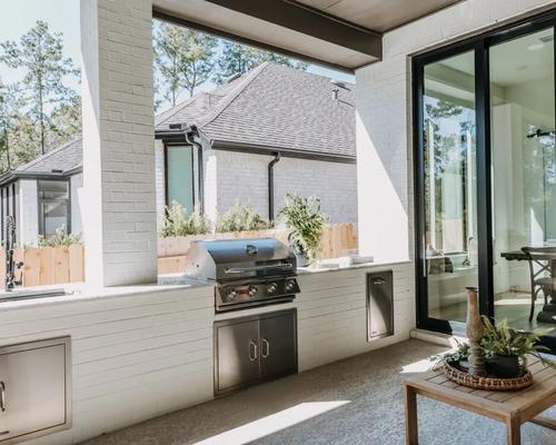 Woodforest Multi-Level Outdoor Space - Image 1