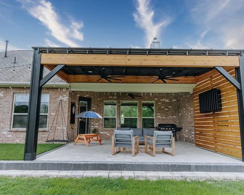 Montgomery Covered Outdoor Living Space - Image 3