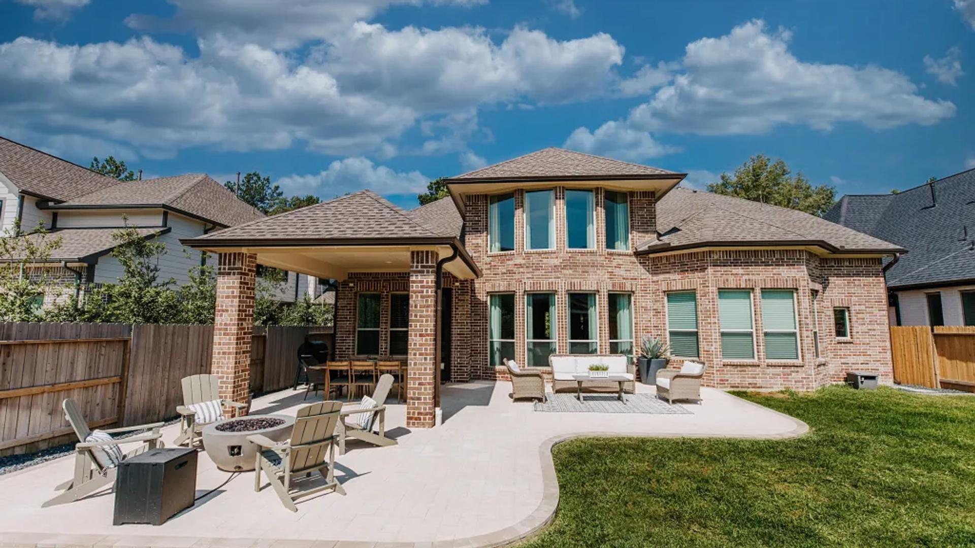 Woodforest Pool & Landscape Design - Image 2