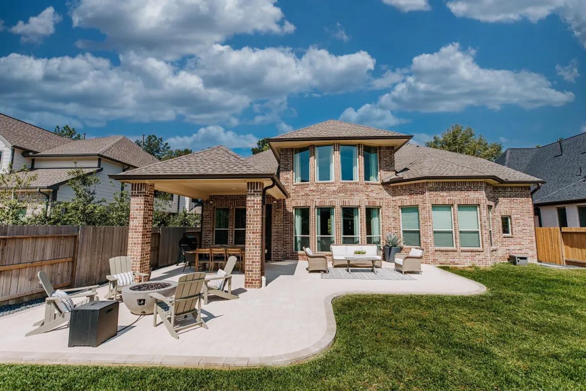 Woodforest Pool & Landscape Design - Image 2