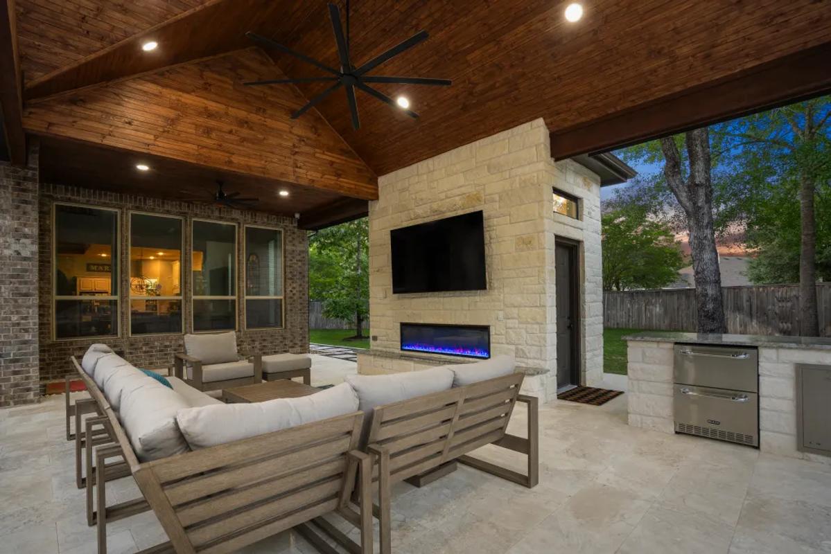 Woodforest Premier Pool & Spa Project - Image 23