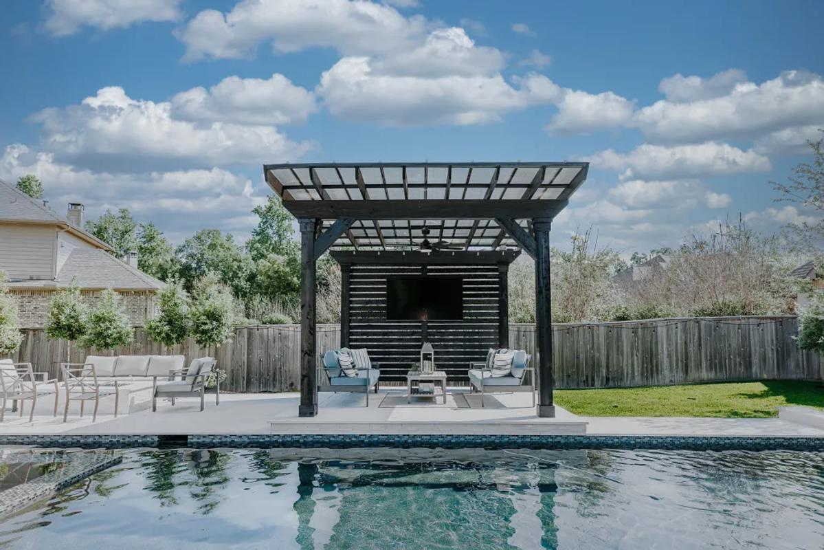 Woodforest Resort-Style Pool - Image 3