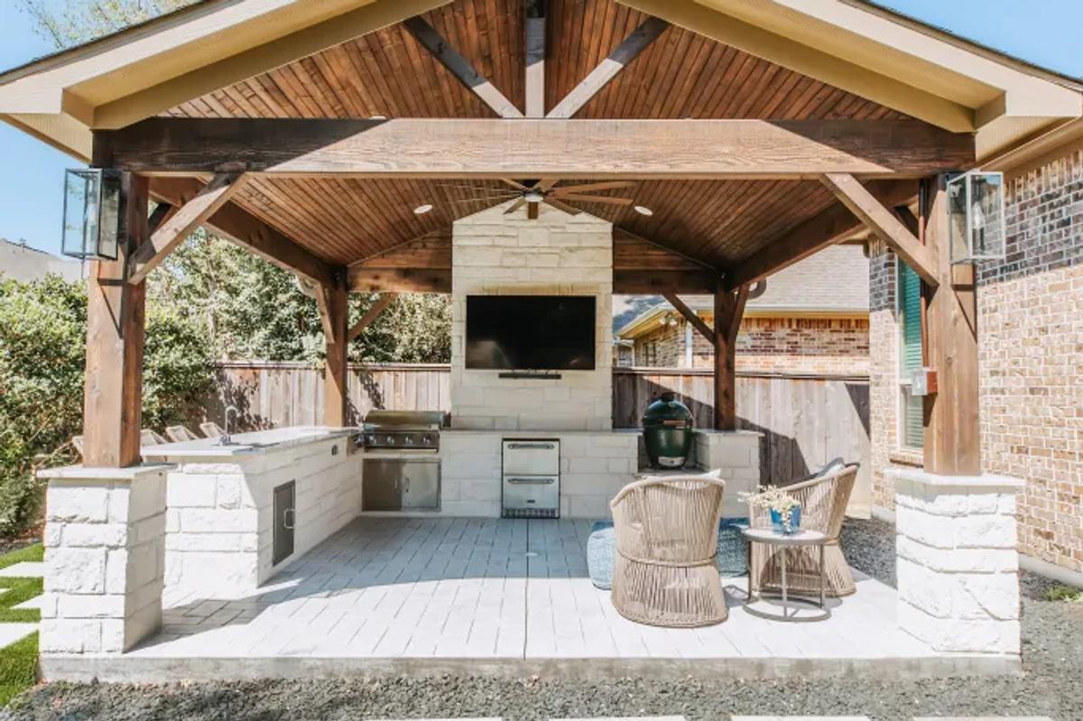 Woodforest Complete Backyard Makeover - Image 4