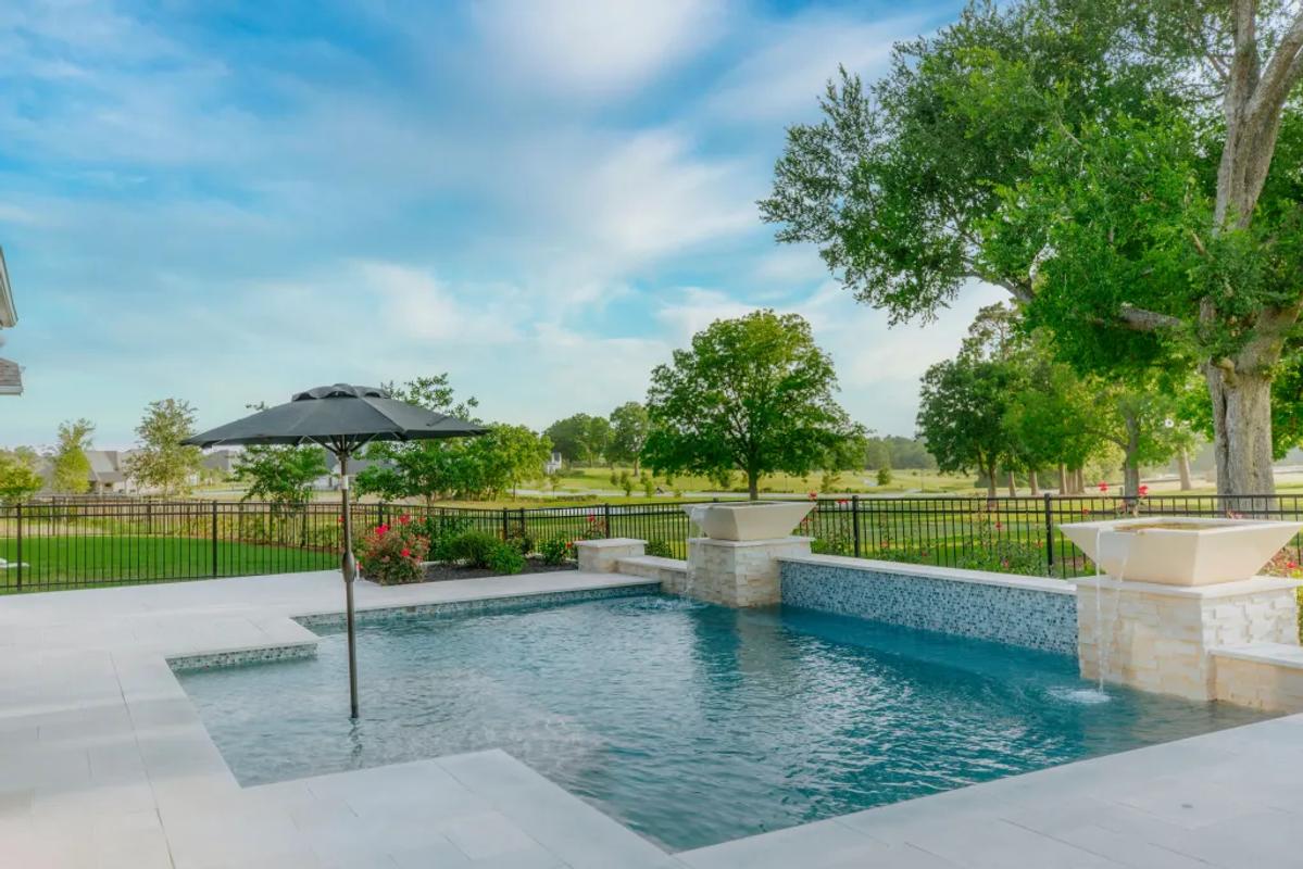 Chambers Creek Luxury Pool & Spa - Image 2