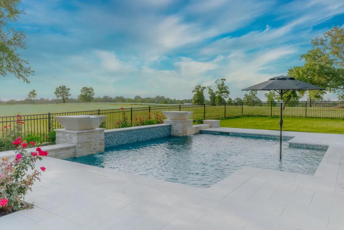 Chambers Creek Luxury Pool & Spa - Image 7