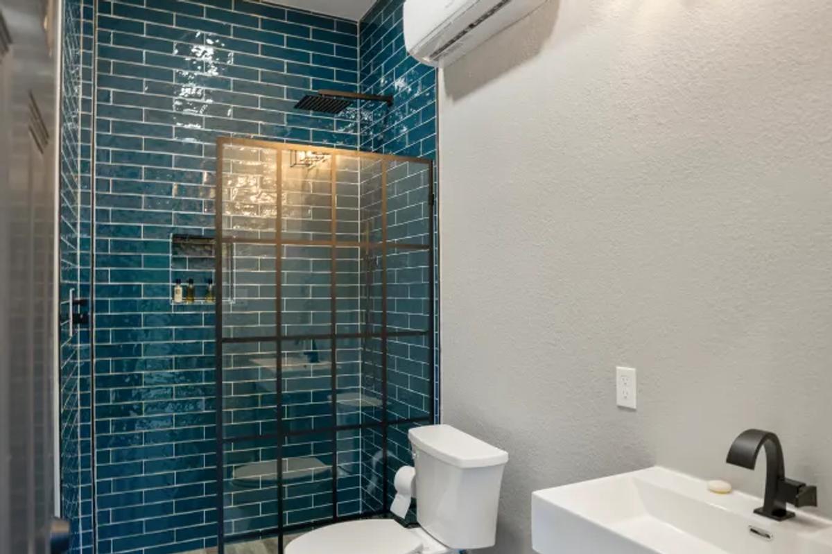 Woodforest Premier Pool & Spa Project - Image 12