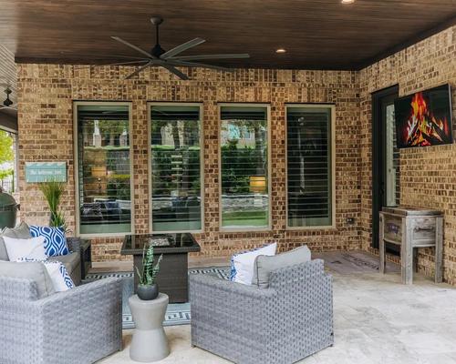 Woodforest Pool & Entertainment Area - Image 3