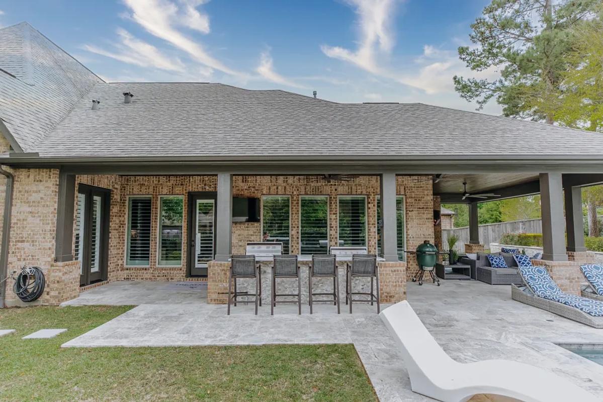 Woodforest Pool & Entertainment Area - Image 7