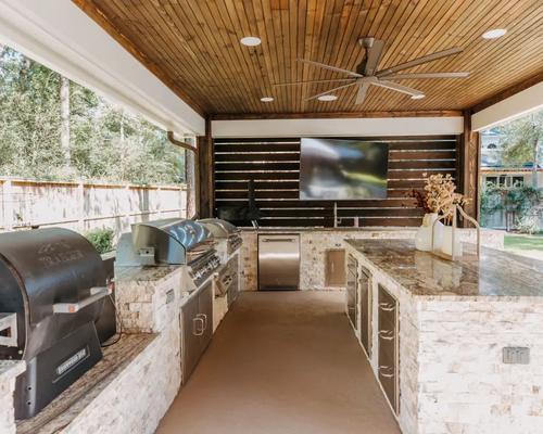 The Woodlands Pool & Outdoor Kitchen - Image 7