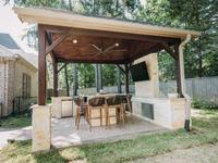 Woodforest Outdoor Kitchen & Dining - Thumbnail 3