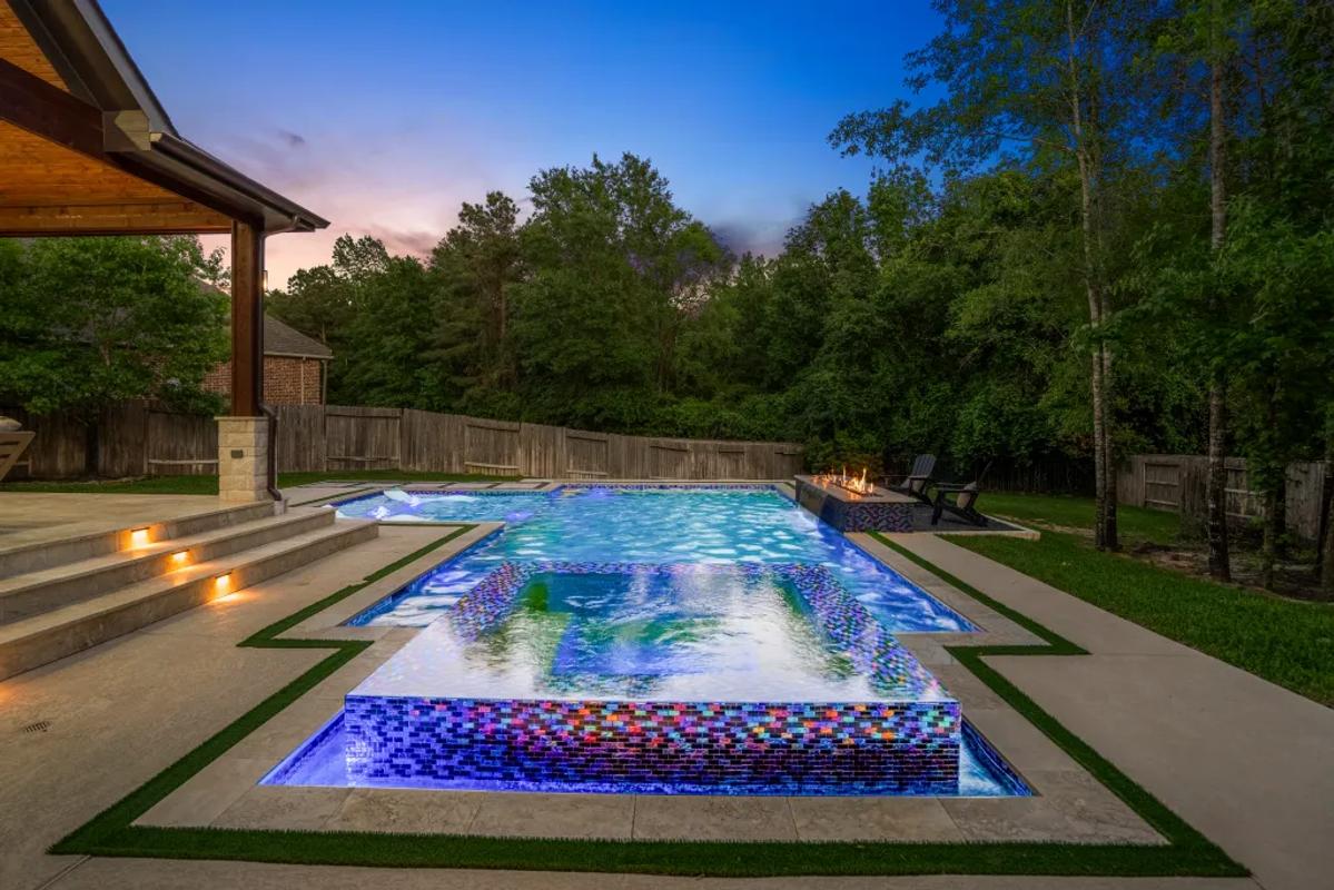 Woodforest Premier Pool & Spa Project - Image 24